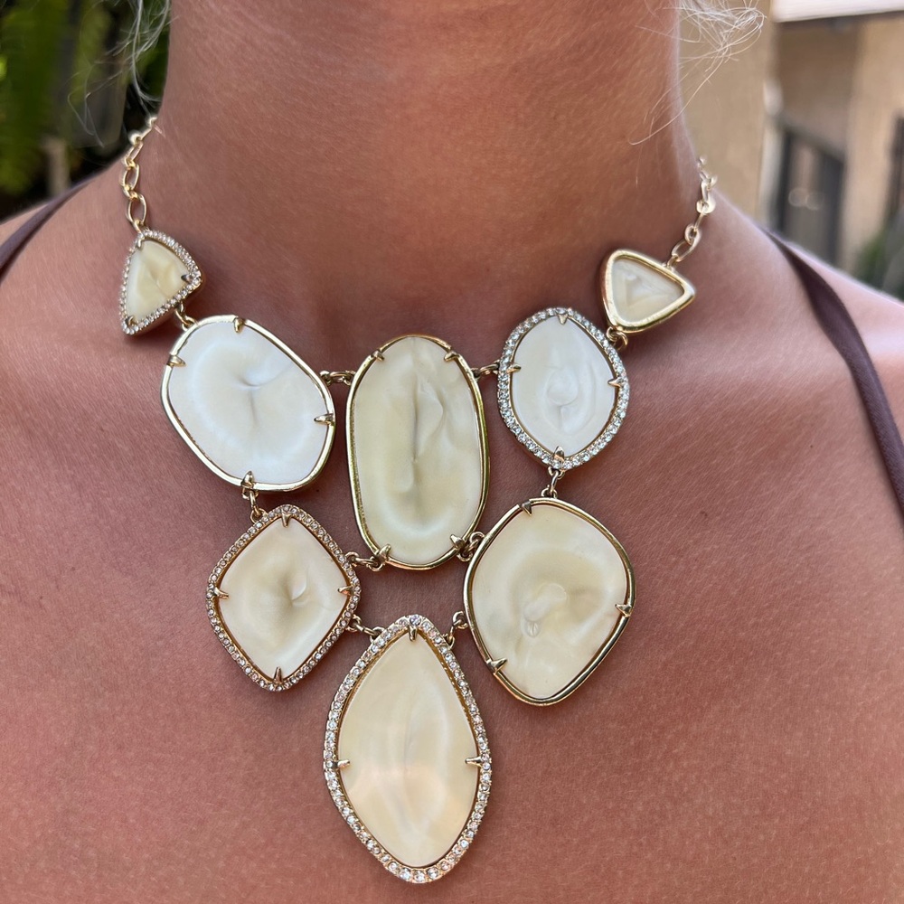 Stella N Dot Reversable Gold and Cream Statement Necklace